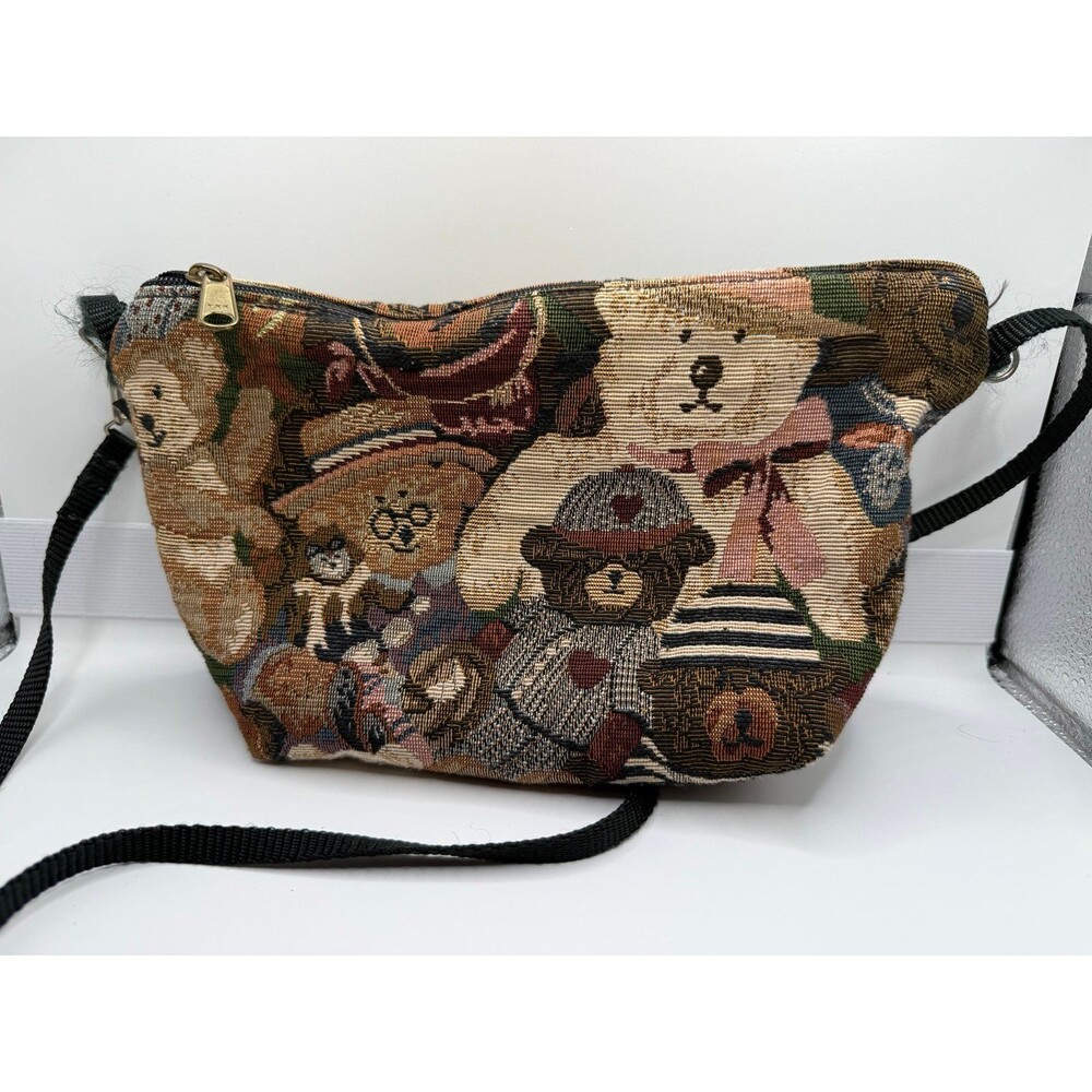 Vintage 1990’s Dixie Bags Bears Tapestry small cross body.  Cottagecore